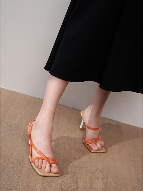 Charles & Keith 莫莉聯名橘色指環細跟涼鞋 時尚百搭顯瘦款