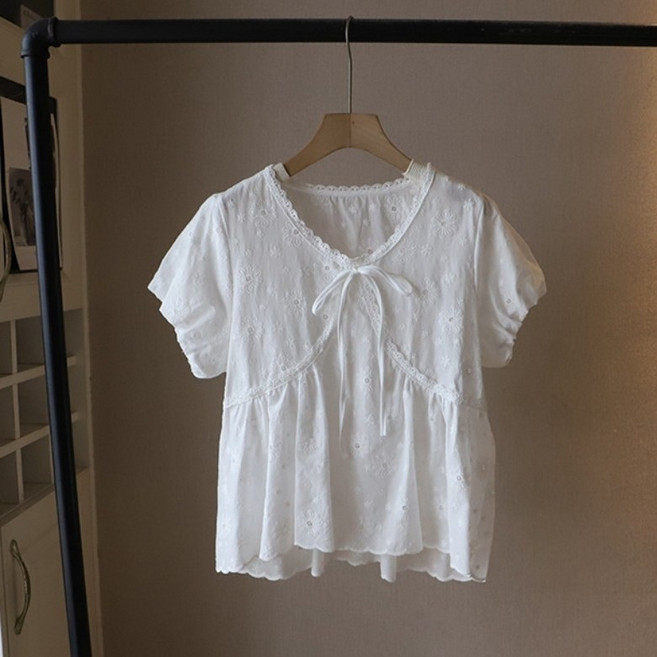 아이엠몽 여성 캡소매 리본 매듭 포인트 펀칭 반팔 블라우스