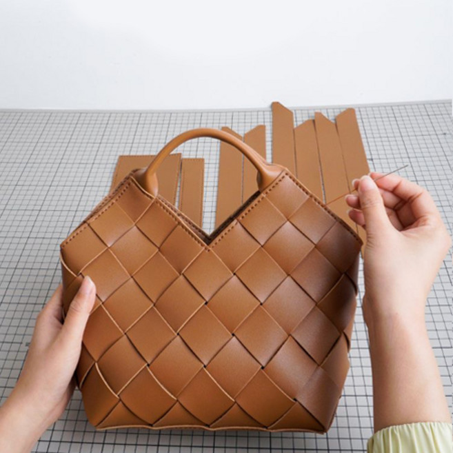 탑씨유 가죽공예DIY 키트 가죽가방 만들기 재료 패키지 직접만드는 가방 위빙토드백, 브라운, 1세트