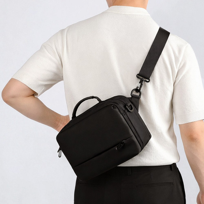 티모바 남자 가방 크로스백 메신저백 가벼운 여행용 미니 슬링백