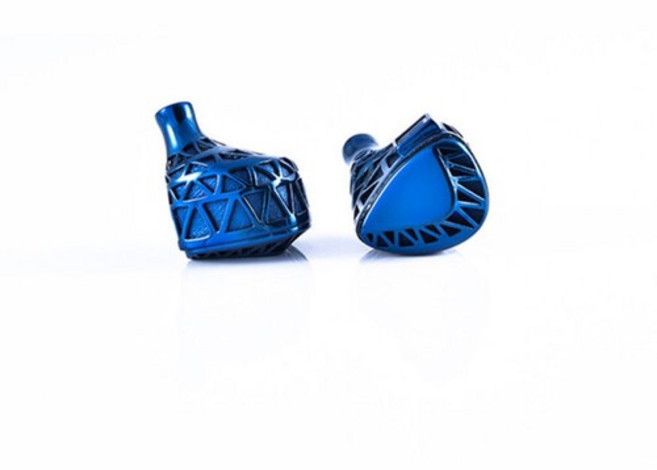 [유니크멜로디] Maven Pro 메이븐 프로 풀티타늄 정전형 드라이버 이어폰