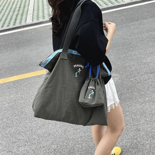 {당일배송} 차차앤코 스누피에코백+파우치세트 초경량 데일리백 대용량 여행가방 캐리어연결보조백