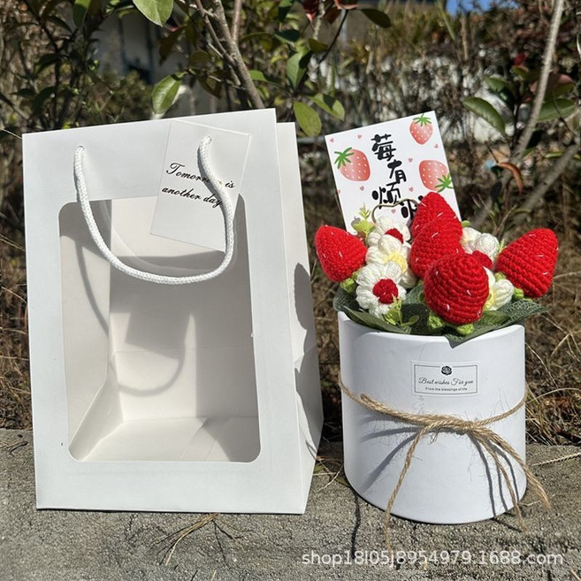 教師節禮物花束送老師生日抱抱桶手工實用向日葵柿子草莓針織成品, 沒有煩惱 草莓白色筒 燈串賀卡:1個