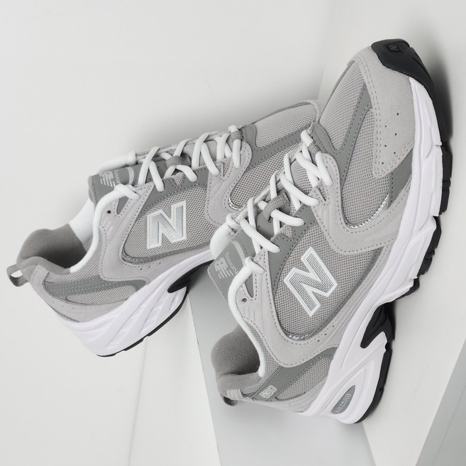 (매장정품) 뉴발란스530 MR530CK 그레이 남성 운동화 런닝화 벨모라 양말 증정