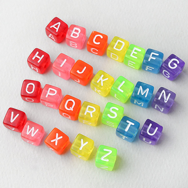 비즈아이 [678-84]알파벳비즈 이니셜비즈 사각 10mm 투명/컬러알파벳 1개