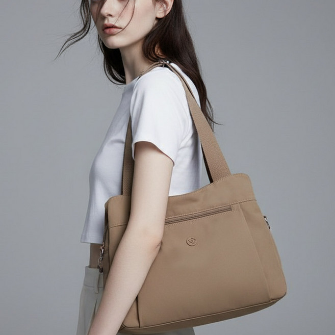 여성 크로스백 나일론 3칸 수납 토트백 데일리 출근 보부상 가방 32cm