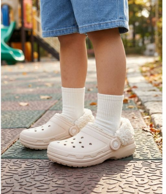 CROCS KIDS 아동 어린이 초등 스니커즈 일상화 운동화 크록스 클래식 플리스 라인드 콰츠 방한 클로그
