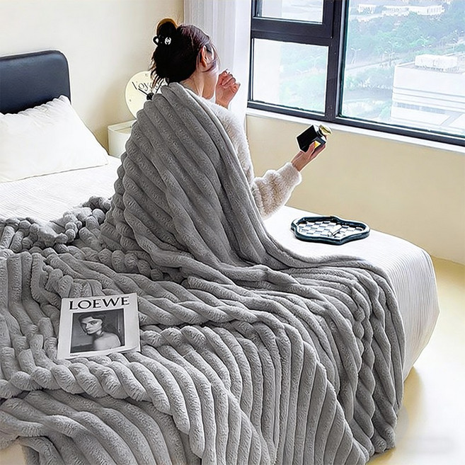 Sojin&Co. 극세사 담요 보들보들 블랭킷 정전기 방지 세탁 가능 무릎 담요