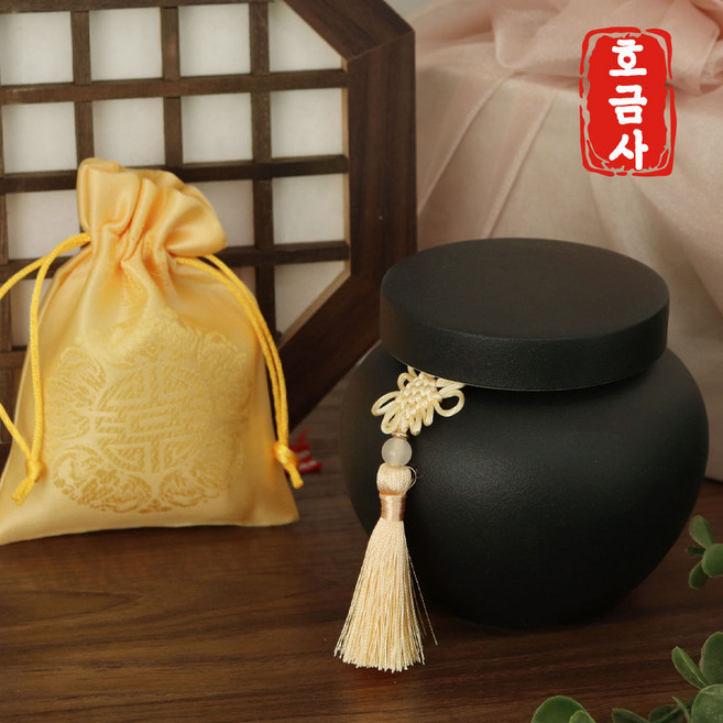 호금사-소금 단지 현관 풍수 항아리 (개업 집들이 선물 추천 현관문 인테리어 미니 소품), 흑색