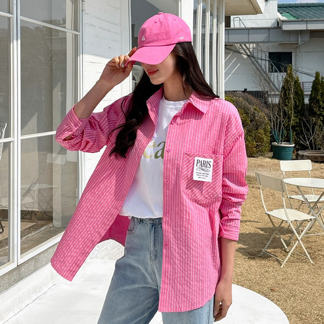 파리스 라벨패치 스트라이프 박스 롱 셔츠