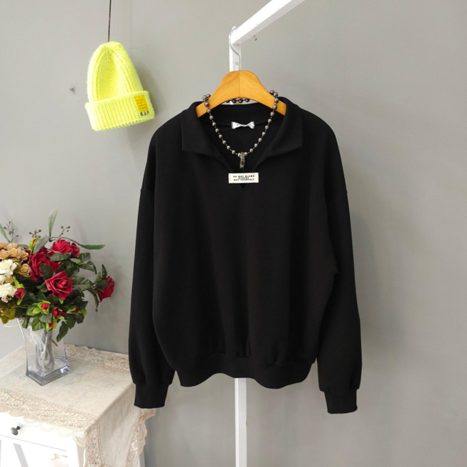 여성용 브이카라 라벨패치 면혼방 긴팔 맨투맨