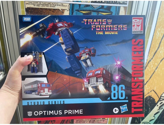 Hasbro 變形金剛工作室系列 1986大電影指揮官級柯博文帶貨櫃 SS 86-31, 1個, 藍紅