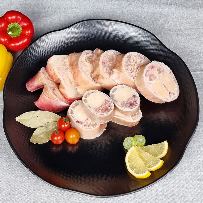 정육1번가 한우 왕우족 우족뼈 소족 소사골뼈 보양식 우족 보신 2kg내외, 1개