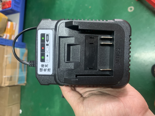 보쉬 전동 공구용 14.4V 6.0Ah 충전식 배터리 GBH GDR GSR 1080 DDS180 BAT614G 교체용 리튬 이온 충전기 세트, [04] charger