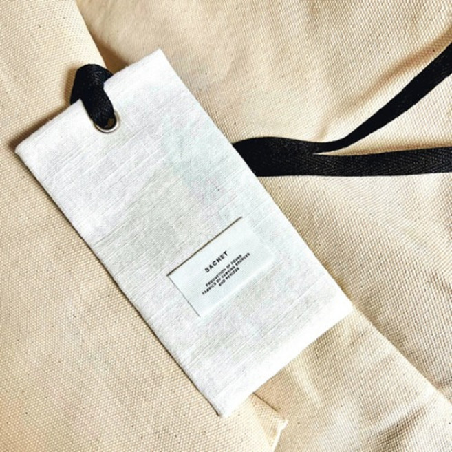 화이트 사쉐주머니