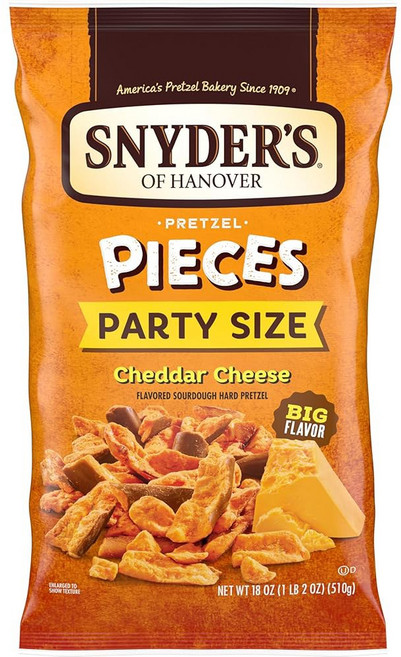 Snyder's of Hanover 파티 믹스 버라이어티 팩 스나이더스 오브 해노버 프레첼 조각 허니 머스타드와 양파 사이즈 18온스, 체다 치즈 맛, 18 온스 (1팩), 1개