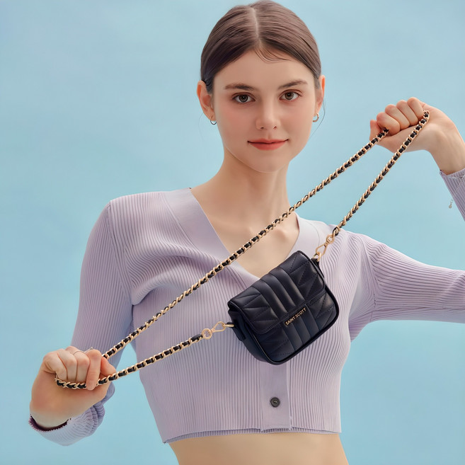 SAINT SCOTT Corinne 迷你斜背包 GBK586, 黑色