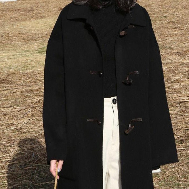 毛呢外套 毛呢大衣 外套大衣 赫本風牛角扣黑色毛呢外套女秋冬季新款小個子中長款呢子加厚大衣