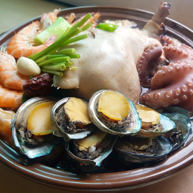 명품 해신탕 백숙 2인 3인 4인 해천탕 세트 해산물 밀키트 해물탕 삼계탕 용왕해신탕 복날 보양식, 해신탕(3인분), 1개, 1.6kg