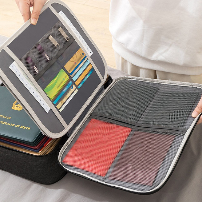 투데이리빙 가정용 서류 여권 보관함 가방 여행용 휴대용 귀중품 카드 포켓 통장 문서 계약서 보관 정리 비밀번호 보안 잠금 서류함 정리함