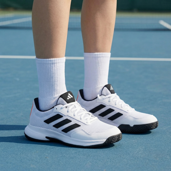 아디다스 GMSP 게임스펙 남성 여성 테니스화 올코트 스포츠 스쿼시 배드민턴 초보자 입문자 실내 운동화 화이트블랙