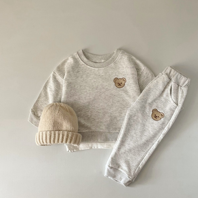 [KC인증] 아동 남녀공용 곰 자수 상하복 세트 그레이 캐주얼 아기옷 봄가을