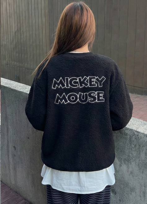 양털 미키맨투맨 오버핏 디즈니정품