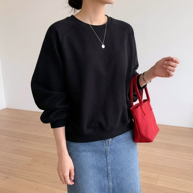 데일리앤 홀딩 라운드넥 나그랑 오버핏 무지 맨투맨 티셔츠