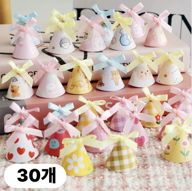 메리멜팅 미니 꼬깔토퍼 방울 모자 장식 파티 데코, 30개, 혼합