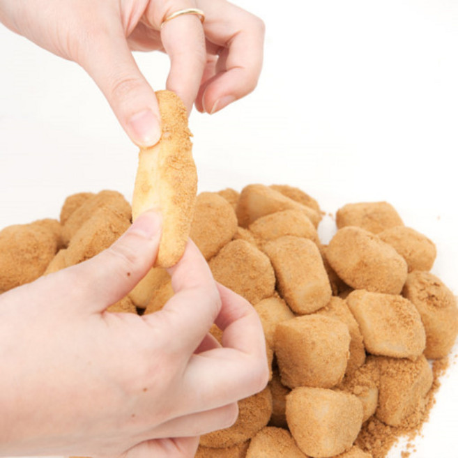 천번을 치대어 쫄깃한 인절미, 370g, 2개