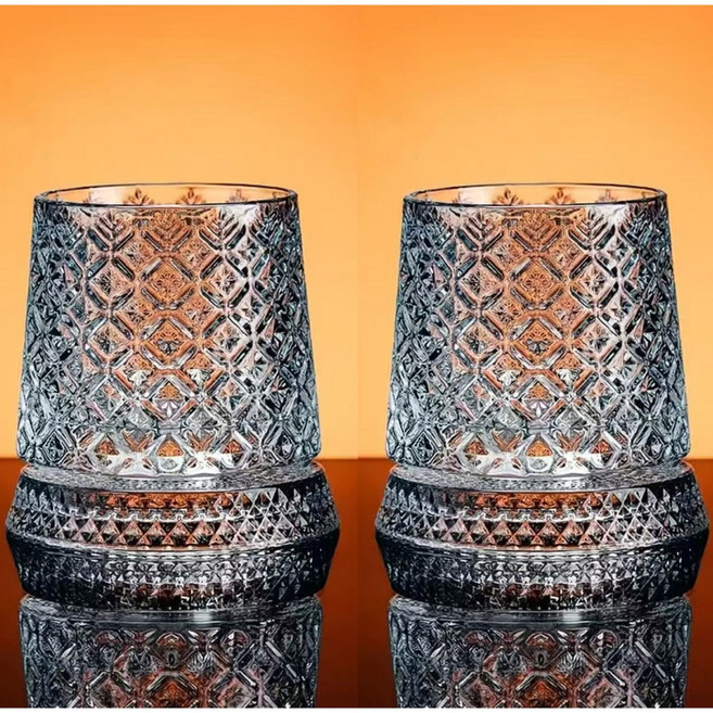 Siemzon 회전 위스키 잔 프리미엄 크리스탈 로테이팅 위스키 글라스 세트, 2개