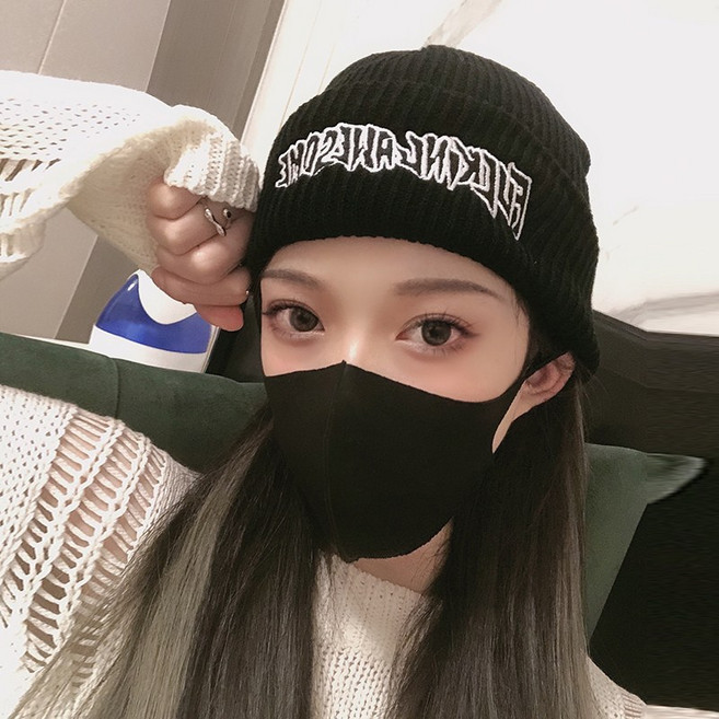 레터링 니트 비니 영문 남녀 골무 니트캡 데일리 방한모자