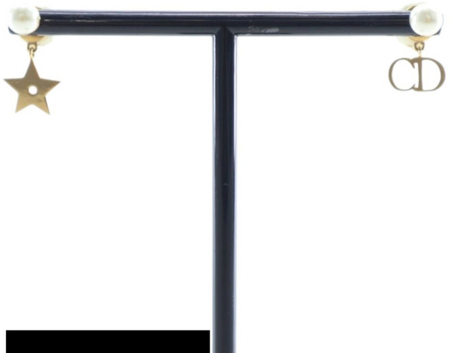 크리스찬 디올 중고 2000-2025 골드 도금 모조 펄 로고 앤 스타 트라이벌 드롭 푸시백 코스튬 이어링