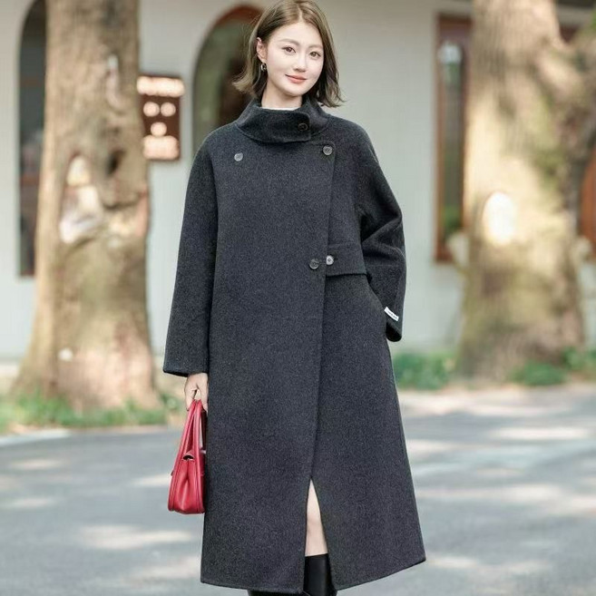 TIMEPURE 여성 프리미엄 하이넥 긴 코트 클래식하고 모던한 실루엣 세련된 따뜻한 아우터 오피스룩과 캐주얼 룩