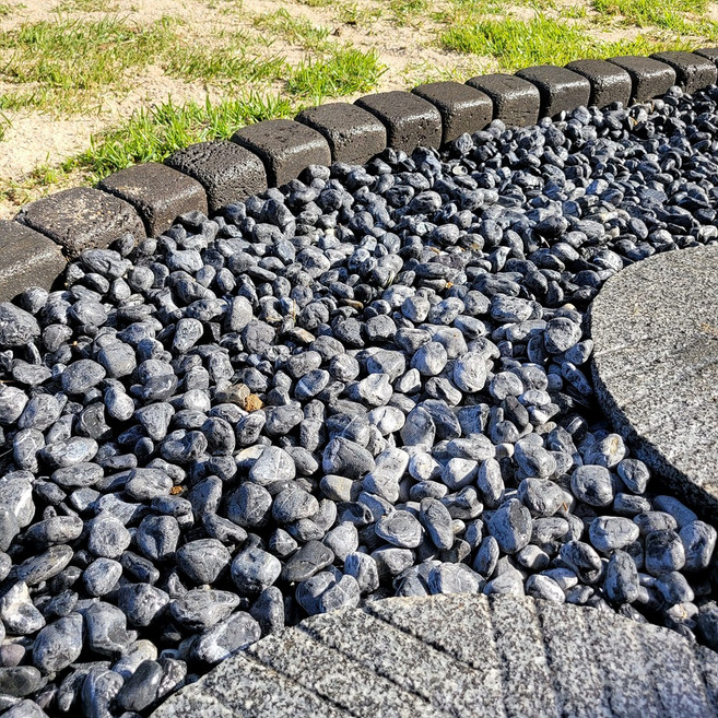 흑자갈 20~30mm 정원 마당 화분 어항 인테리어 조경 검정 자갈 장식 돌 해미석, 18kg, 3개