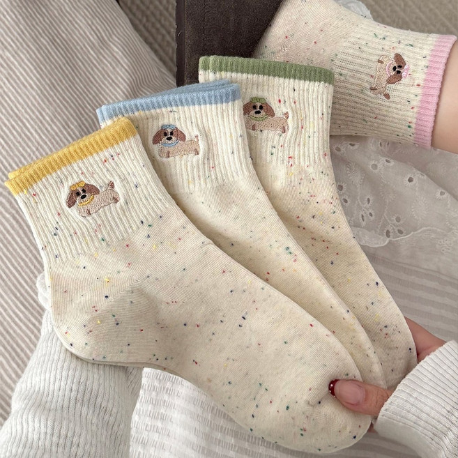 Banjiwu 귀여운 강아지 자수 양말 봄여름용 패션 단목양말 무봉제 압박 면양말 학생용 중목양말 4족 세트