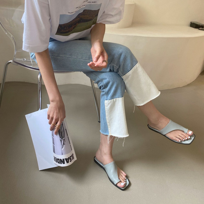 언발 사선 여름 여성 쪼리 슬리퍼