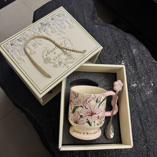 陶瓷馬克杯 精緻生日禮物 母親節伴手禮, 1套, 百合-禮盒裝