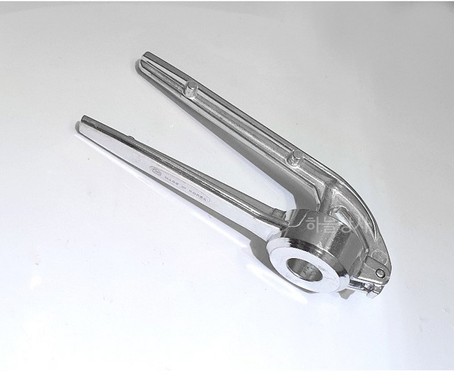 본라이프 최근생산 국산 매실씨제거기 (대) 매실망치 매실 씨제거기 매실청 장아찌 엑기스 매실작두 매실씨빼기 매실씨빼는기계 매실 씨빼는 고급도구 매실제거기 체리 대추 씨제거 매실제거, 2개, 1개