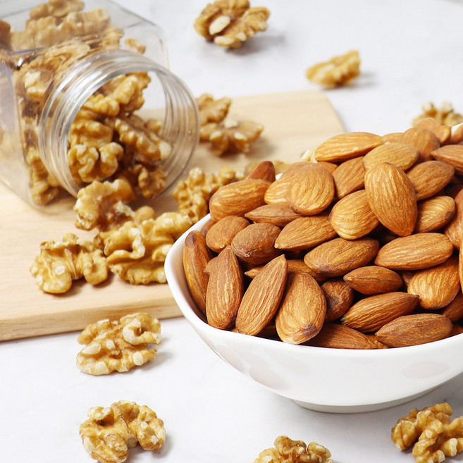 구운아몬드1kg + 호두 1/4태1kg, 1kg