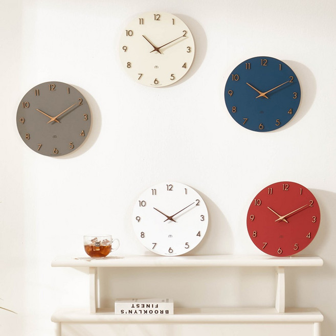 국산 모던 심플 깔끔 솔리드 리얼 우드 라운드 무소음 인테리어 거실 벽시계 집들이 개업 선물, 아이보리