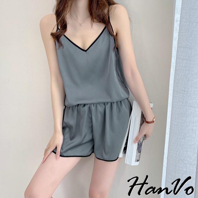 HanVo 冰絲緞面V領涼感睡衣套裝 薄款寬鬆睡衣睡褲 日系居家服 女生衣著 A08-5947