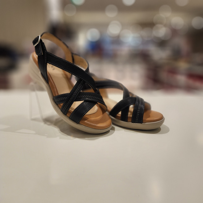 [금강제화] 랜드로바 오르바 여성 캐주얼 샌들 ESPSAC4369WORUG2 (4cm)