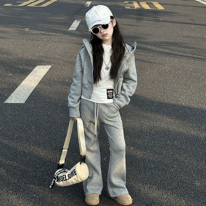 메이징키즈 주니어 여아 크롭 라인 후드 집업 흰티 와이드 카고 상하복 3종 세트