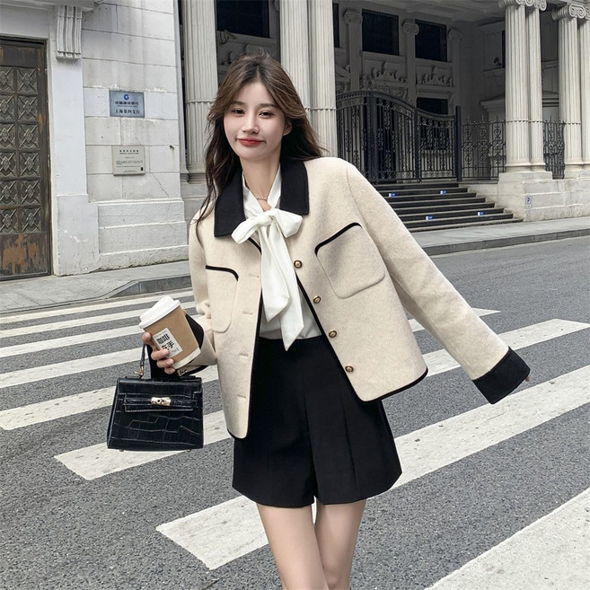 TKX 여성용 봄가을 트위드 짧은 자켓 배색 카라넥 귀여운 디자인 깔끔한 금속 버튼 스타일리시 K35