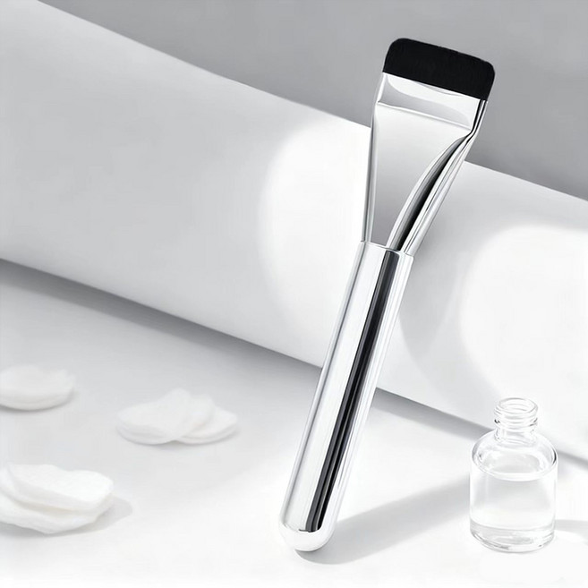 超薄一字型粉底刷 無痕底妝專用 平頭化妝刷, 1個, 【送防塵蓋】一字粉底刷, 銀色【訂單滿99出貨】