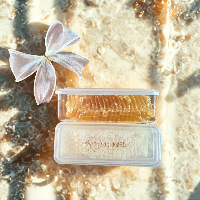 [솔미엘 퓨어허니]벌집꿀 200g이상 1개 국내산 요거트토핑 아이스크림토핑 벌꿀집 천연밀랍 건강식 저속노화, 200g