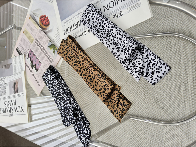 [3종1세트]릴리아르 데일리 레오파드 여성 실크스카프
