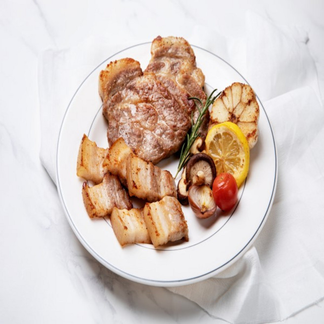 [우리집 고기] 맛있는 흑돼지 고기 구이용 1+1 오겹살 300g + 목살 300g 소포장 갓성비!, 300g오겹살+300g목살, 1세트