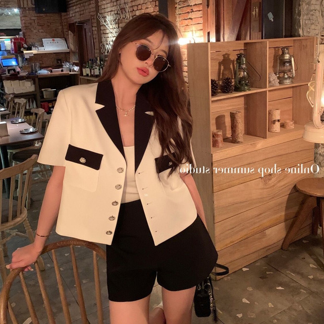 프렌치 여자 반팔 트위드 자켓 얇은 정장 코트 터틀넥 반팔 재킷 빅사이즈 여름 여성 상의 YJW